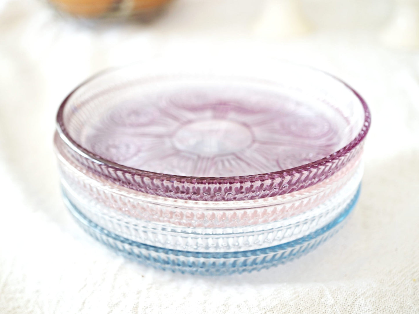 Annette Glass Dessert Plates