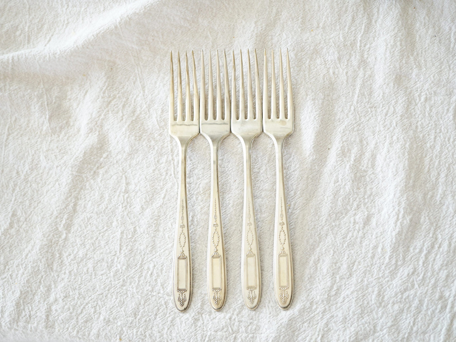 Marie Dinner Fork set of 4